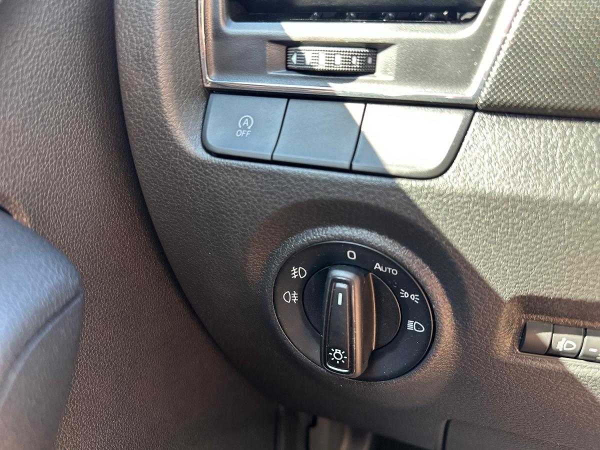 skoda-fabia-2022-gasolina-999cc