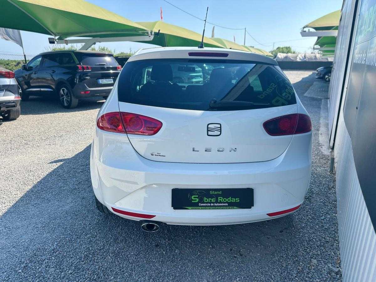 seat-leon-2011-diesel-1598cc
