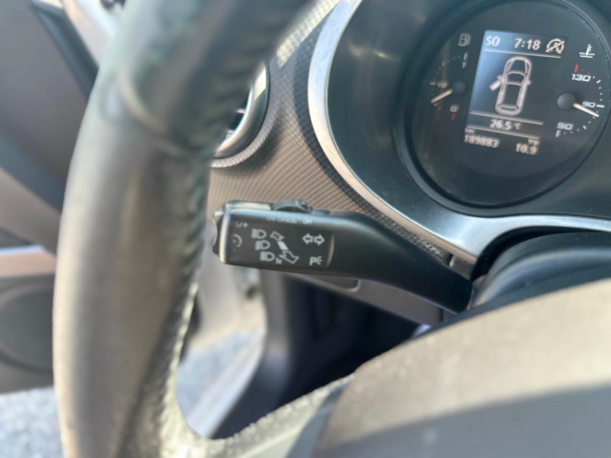 seat-leon-2011-diesel-1598cc