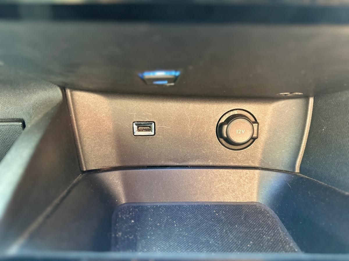 peugeot-5008-2023-diesel-1499cc