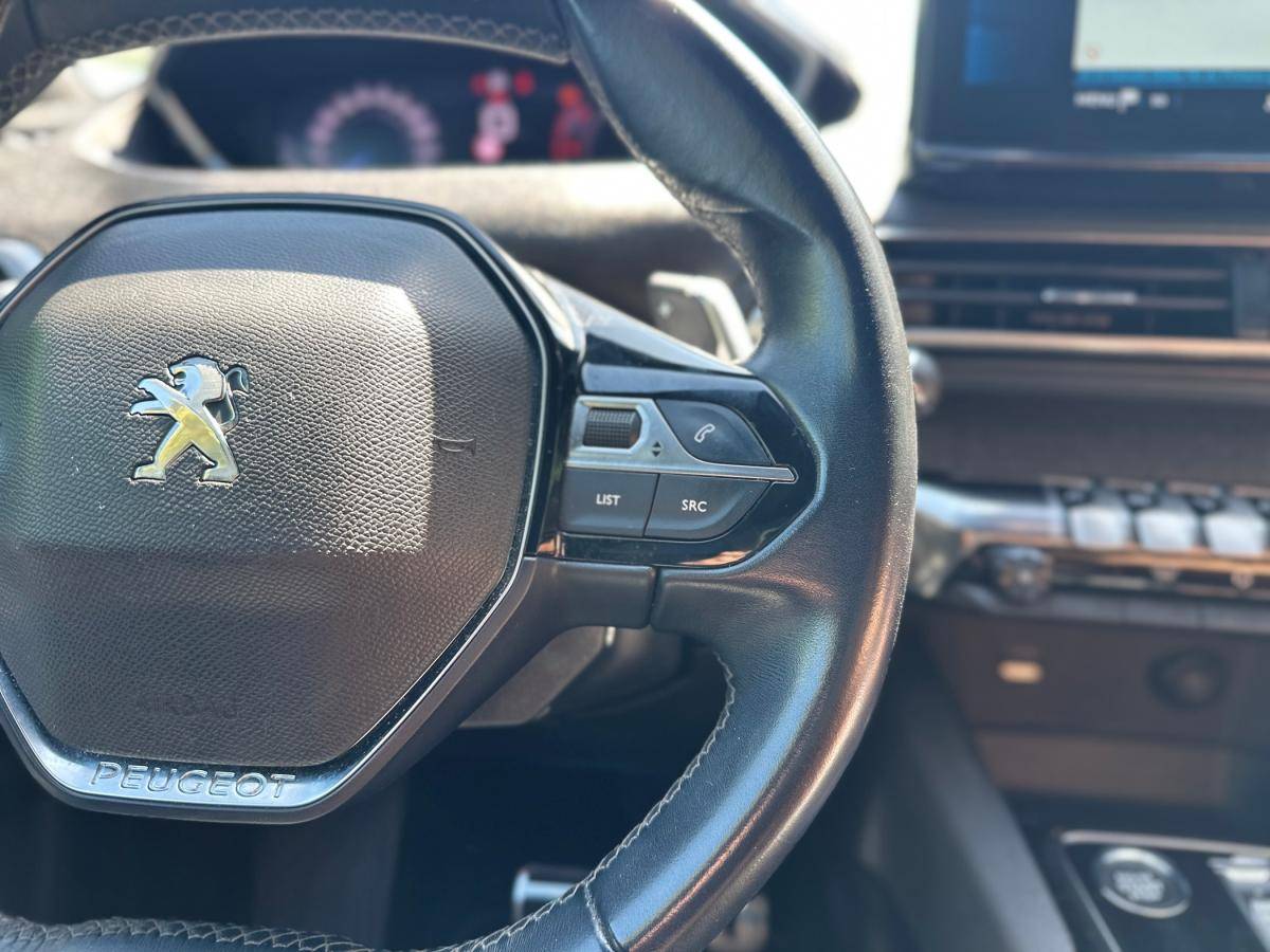 peugeot-5008-2023-diesel-1499cc