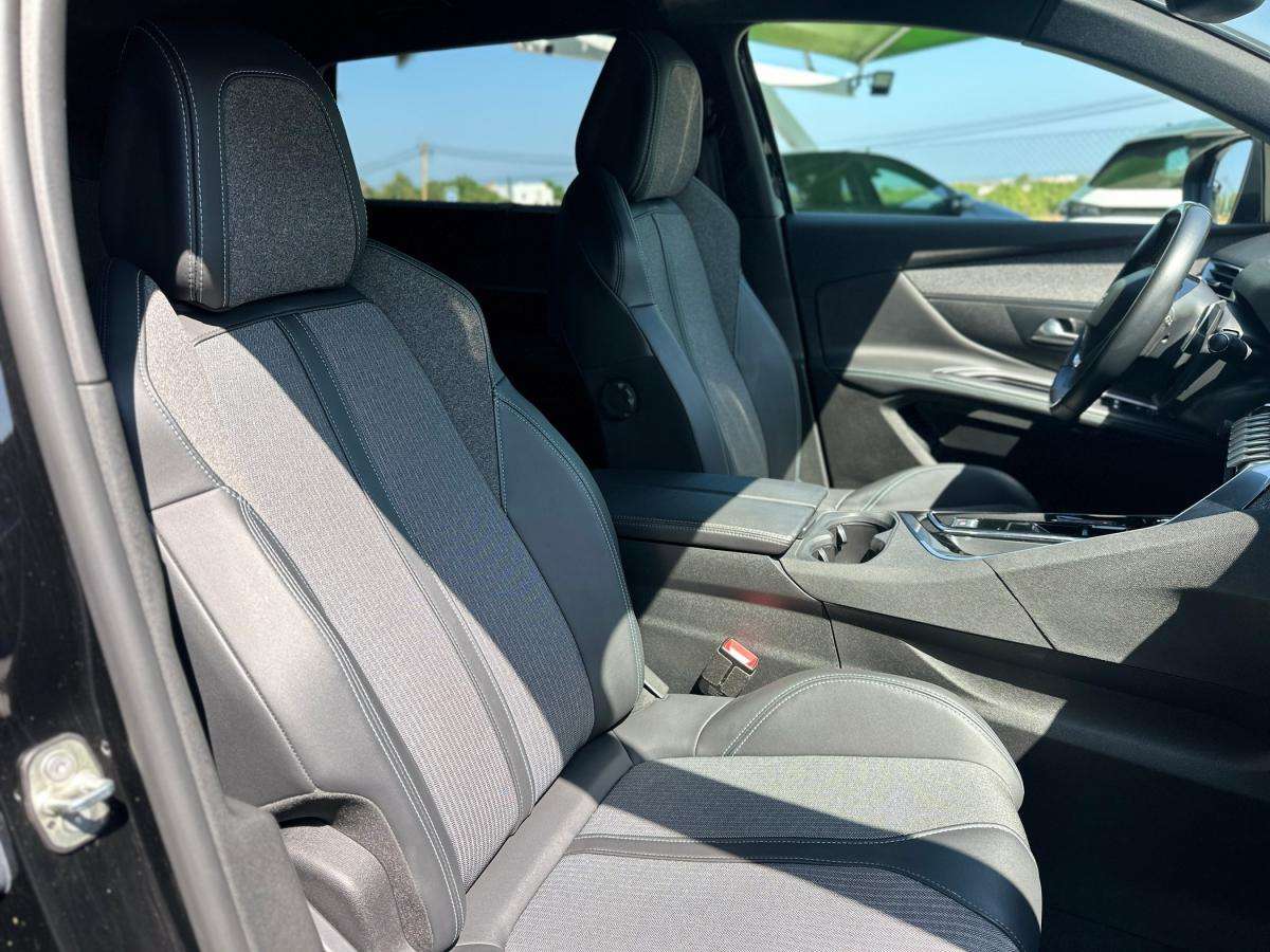 peugeot-5008-2023-diesel-1499cc
