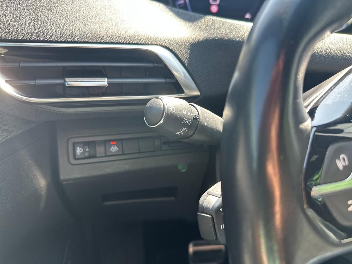 peugeot-5008-2023-diesel-1499cc