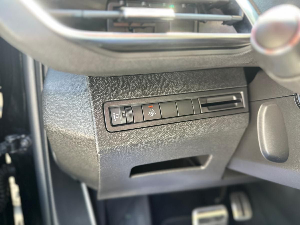 peugeot-5008-2023-diesel-1499cc