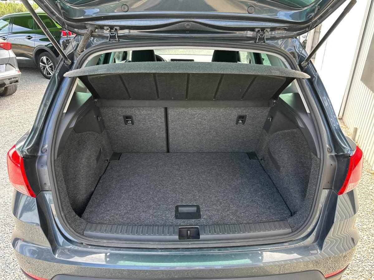 seat-arona-2023-gasolina-999cc