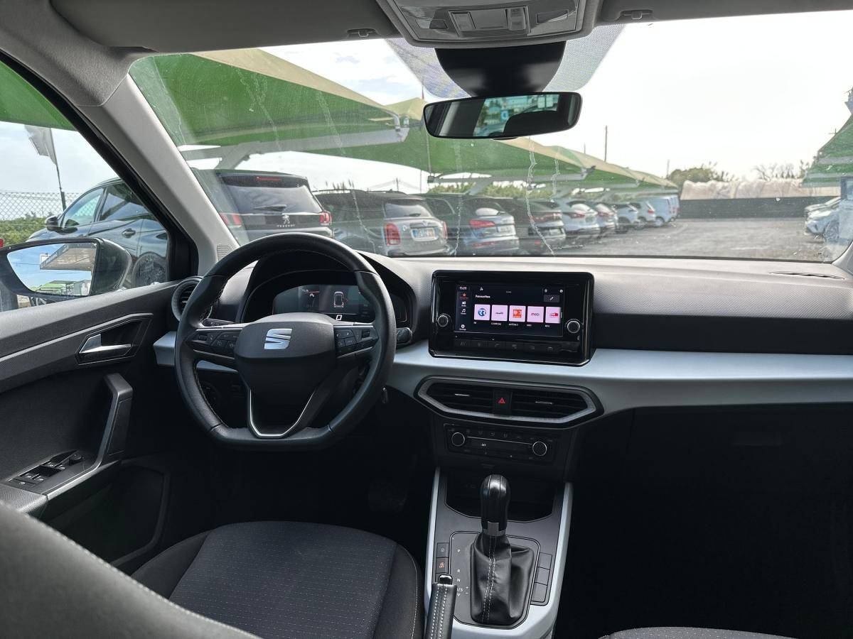 seat-arona-2023-gasolina-999cc