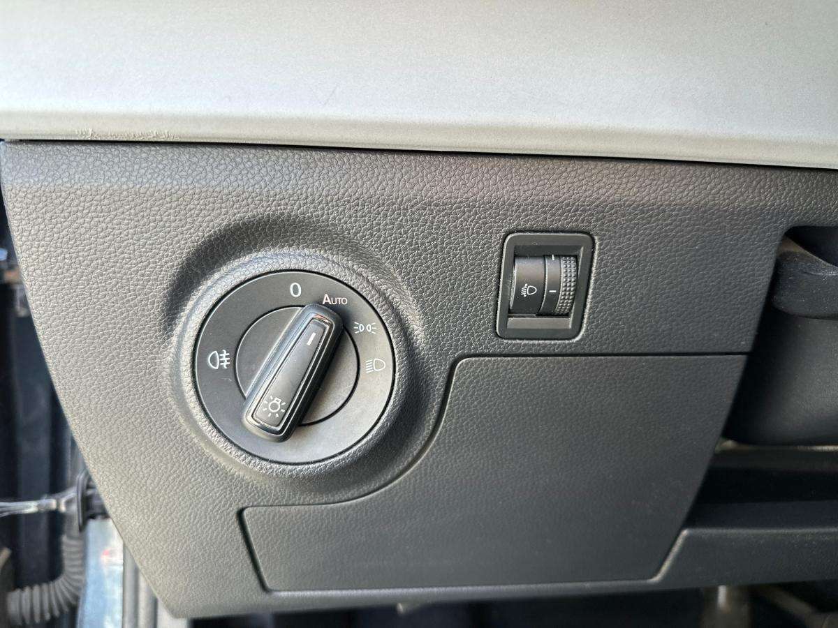 seat-arona-2023-gasolina-999cc