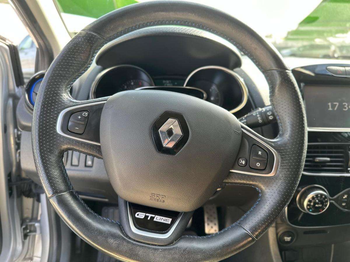 renault-clio-sport-tourer-2018-diesel-1461cc