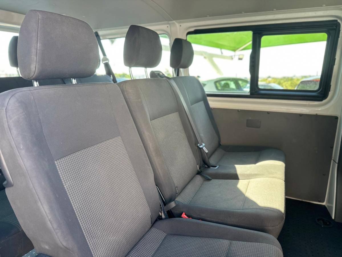 volkswagen-transporter-2021-diesel-1968cc