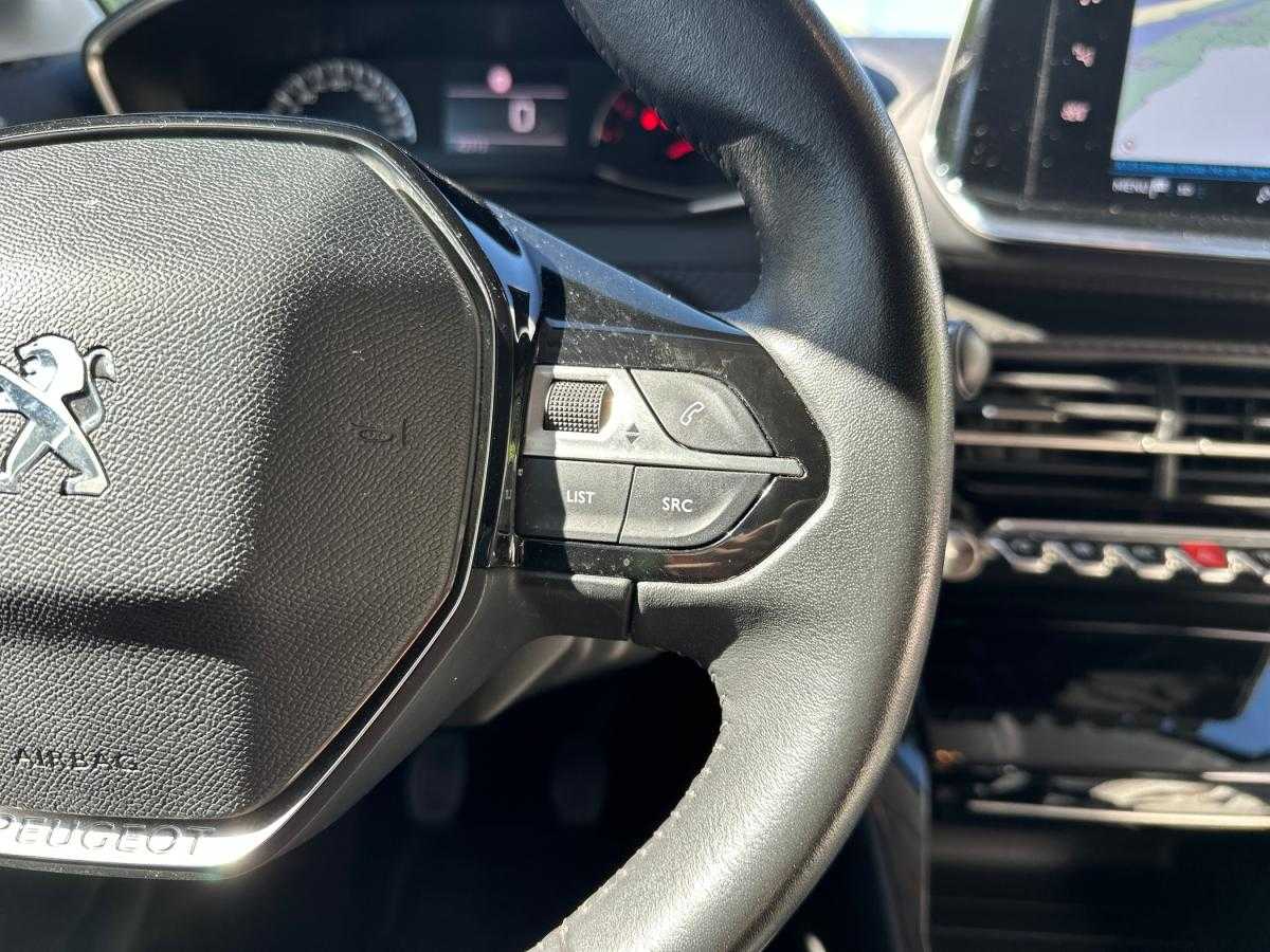peugeot-208-2022-gasolina-1199cc