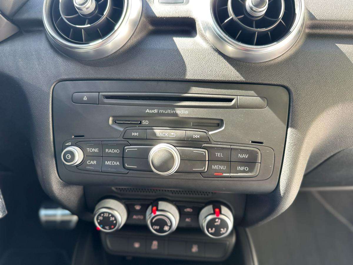 audi-a1-2010-gasolina-1390cc