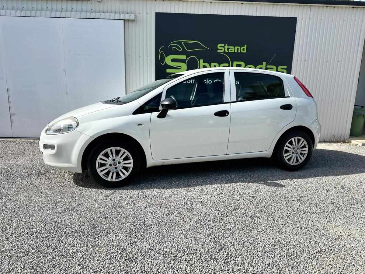 fiat-punto-2018-gasolina-1242cc