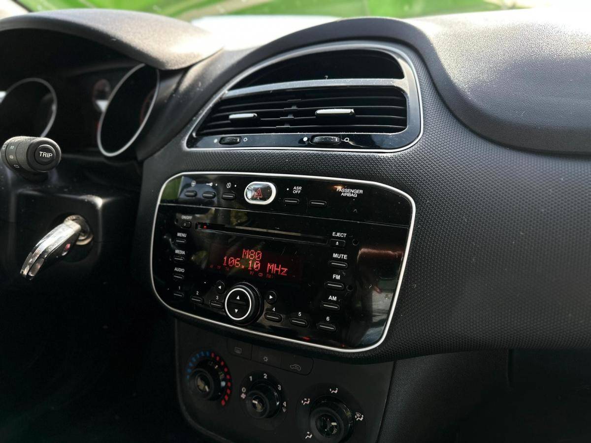 fiat-punto-2018-gasolina-1242cc