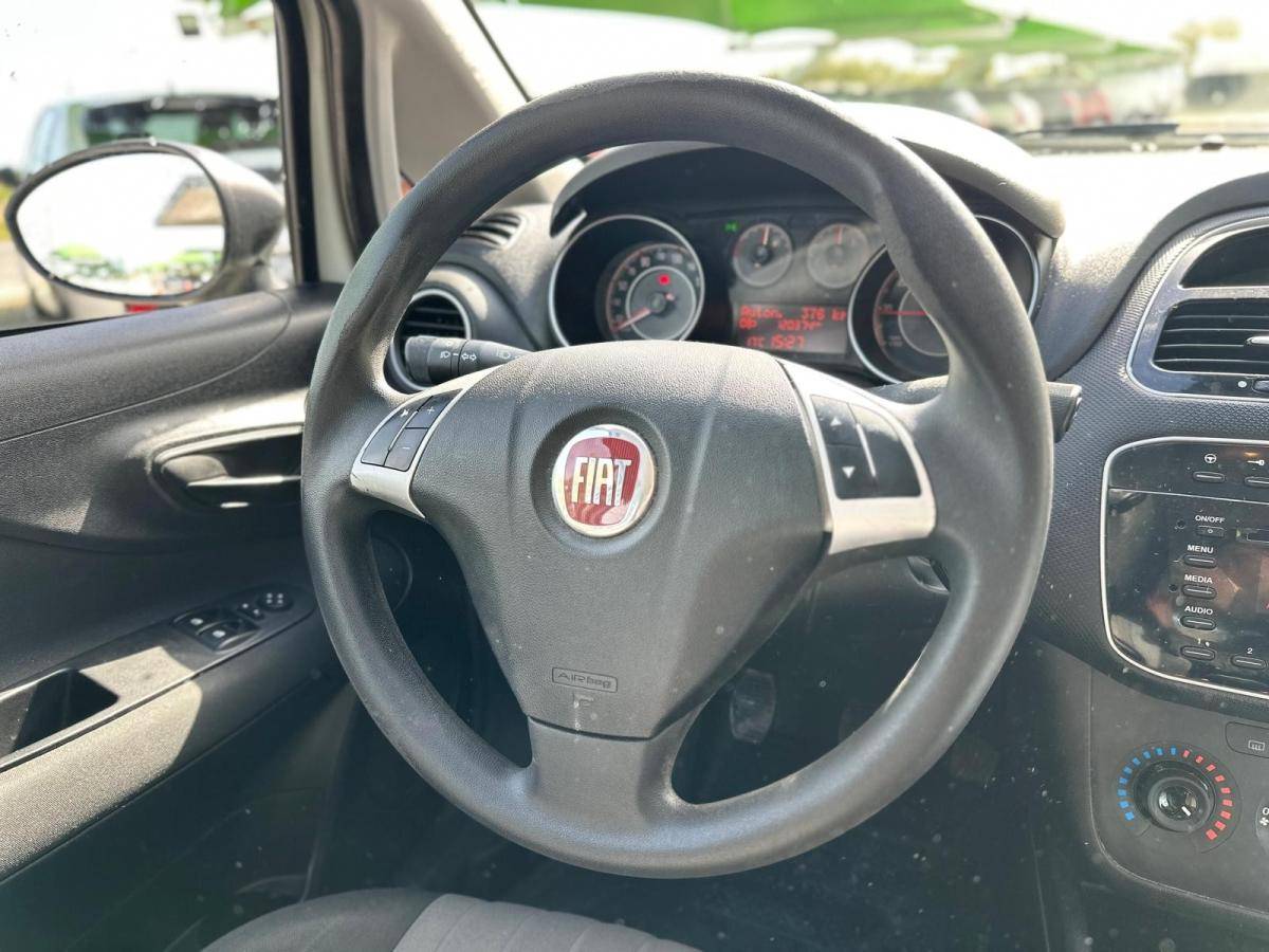 fiat-punto-2018-gasolina-1242cc