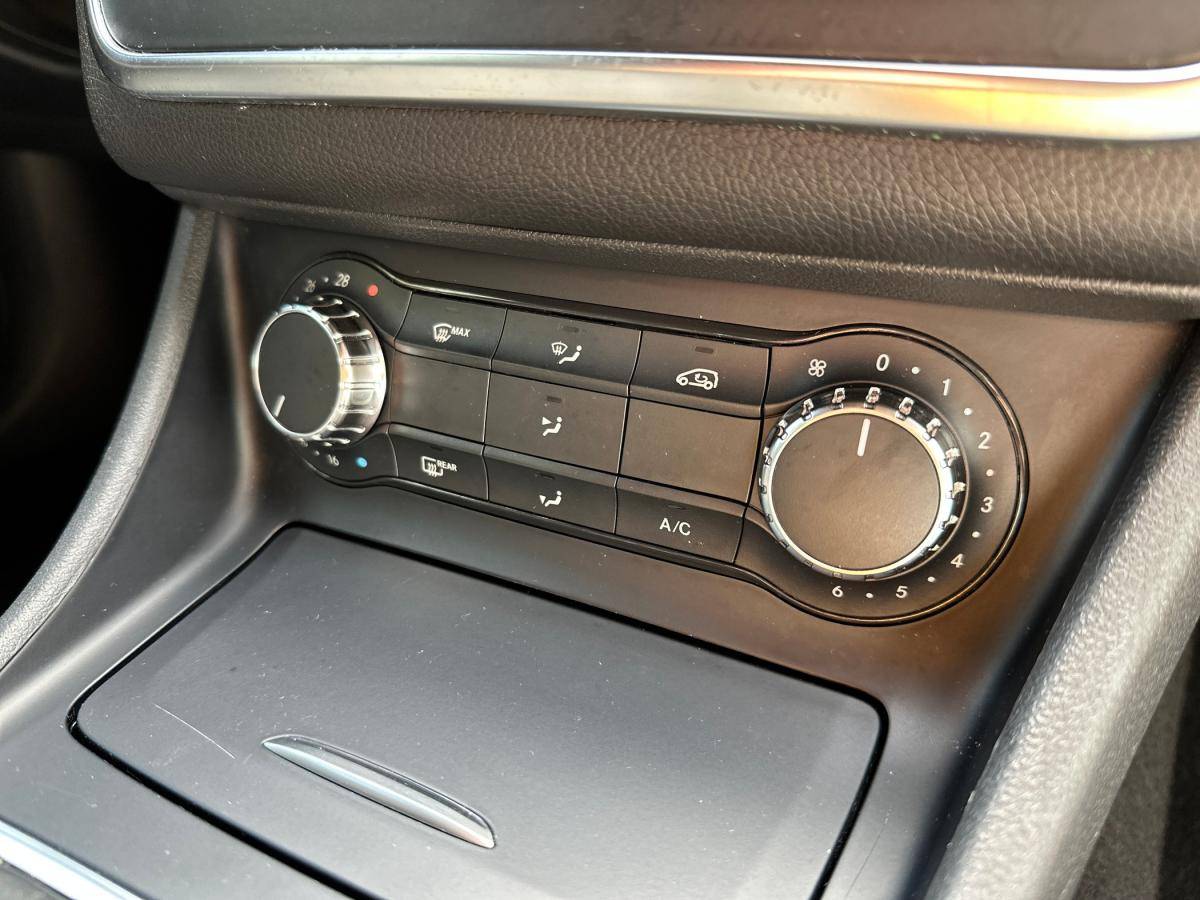 mercedes-benz-gla-2015-diesel-1461cc