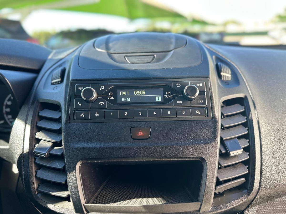 ford-transit-connect-2023-diesel-1499cc