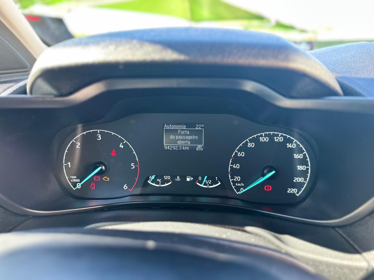 ford-transit-connect-2023-diesel-1499cc