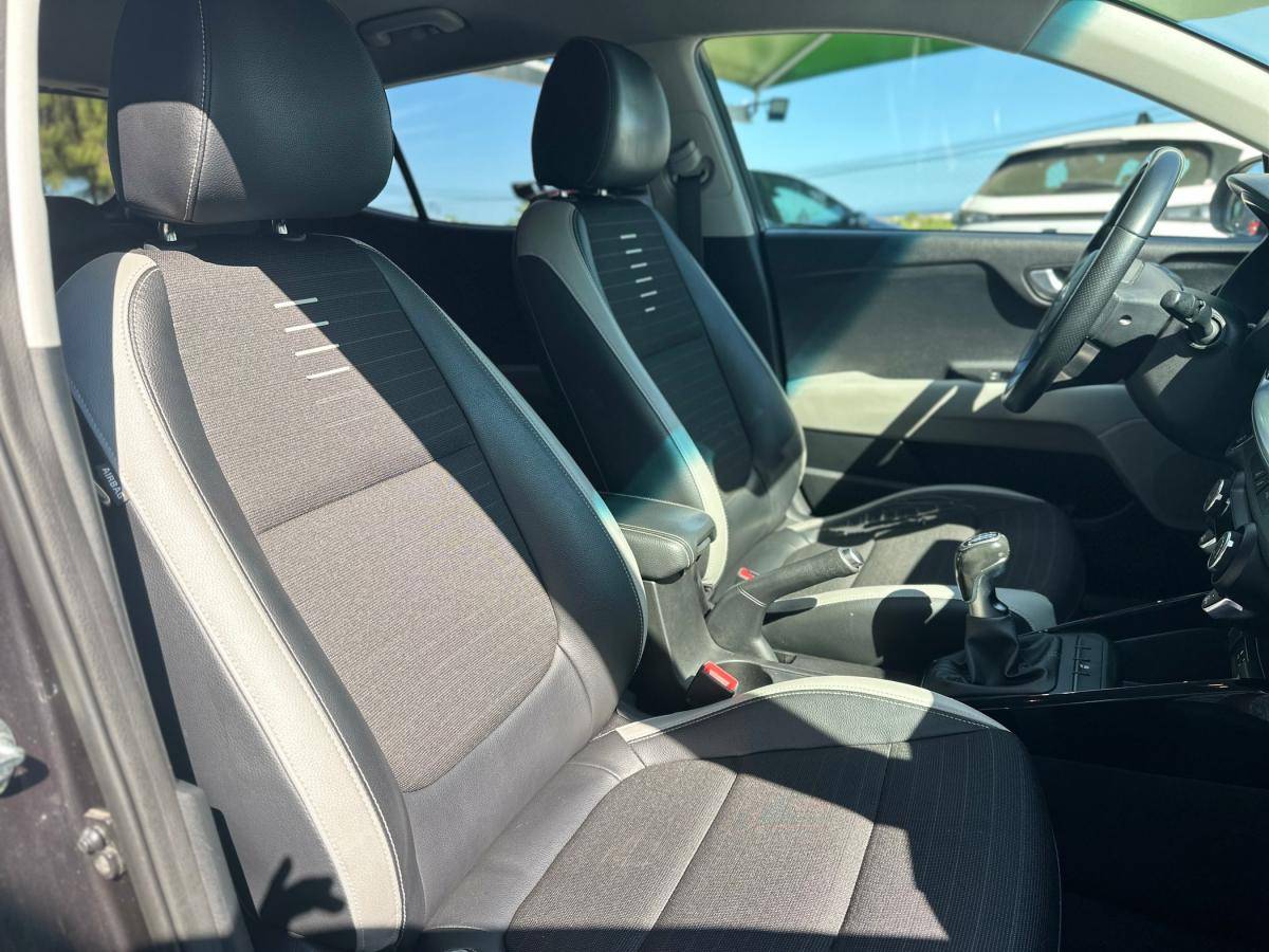 kia-stonic-2018-gasolina-998cc