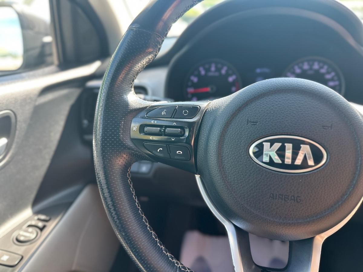 kia-stonic-2018-gasolina-998cc