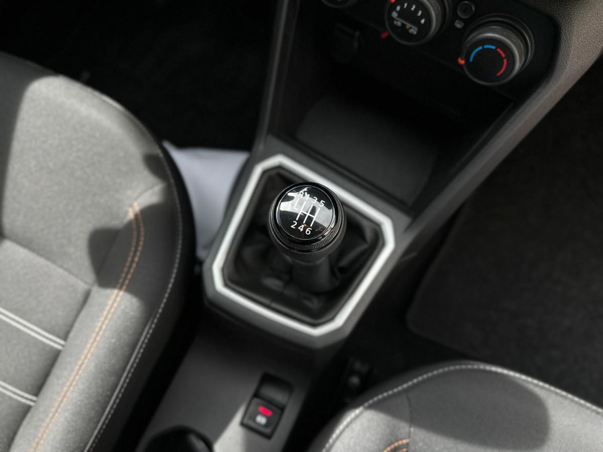 dacia-sandero-2023-gasolina-999cc