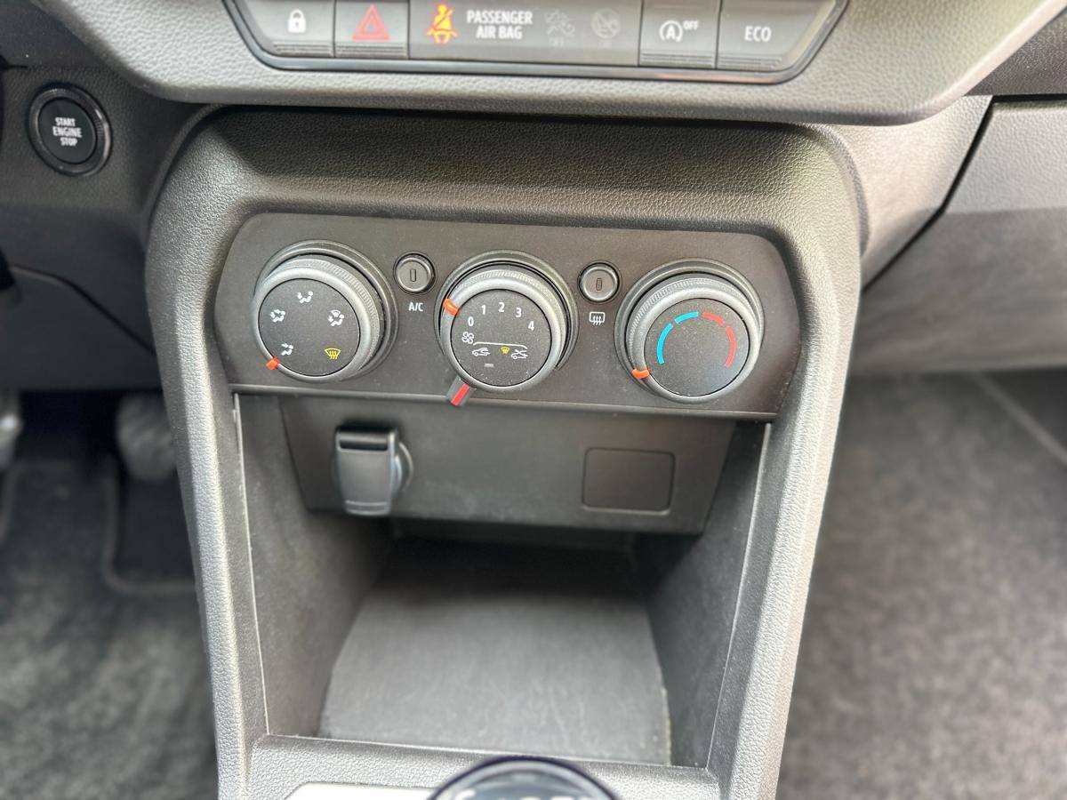 dacia-sandero-2023-gasolina-999cc