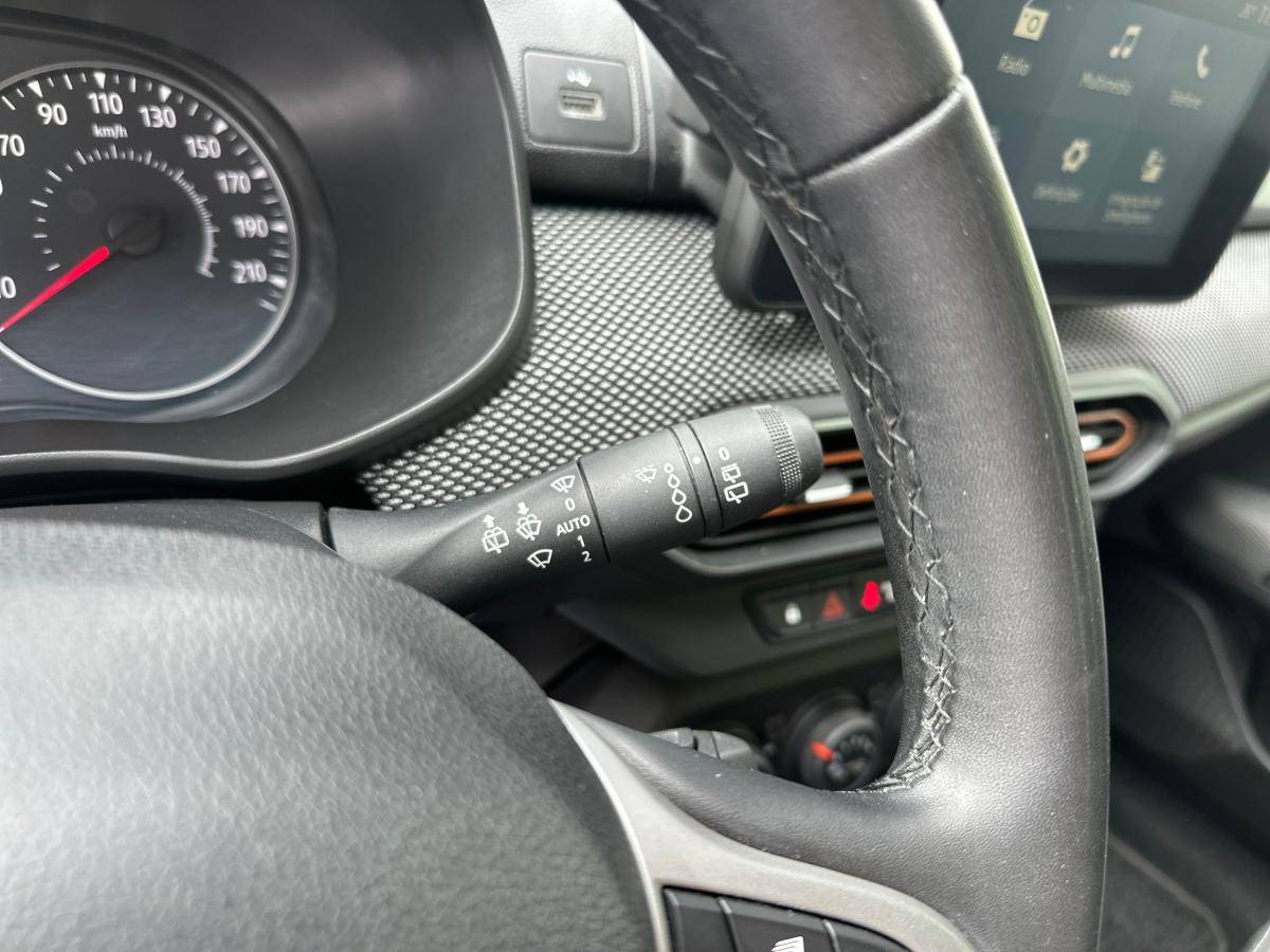 dacia-sandero-2023-gasolina-999cc