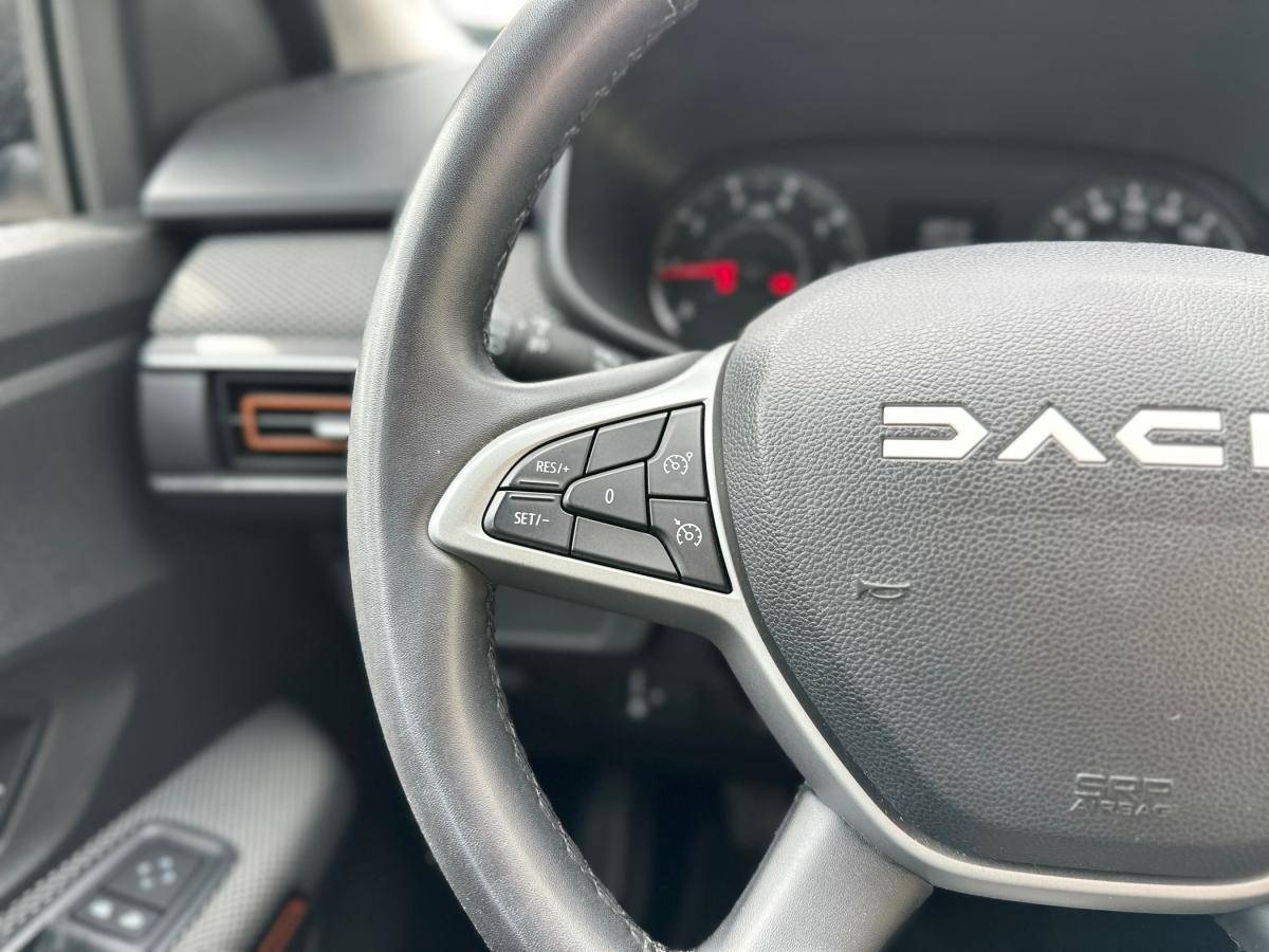 dacia-sandero-2023-gasolina-999cc