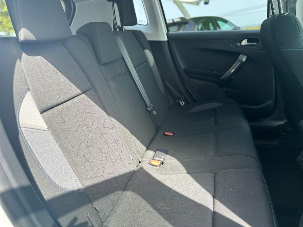 peugeot-2008-2019-gasolina-1199cc