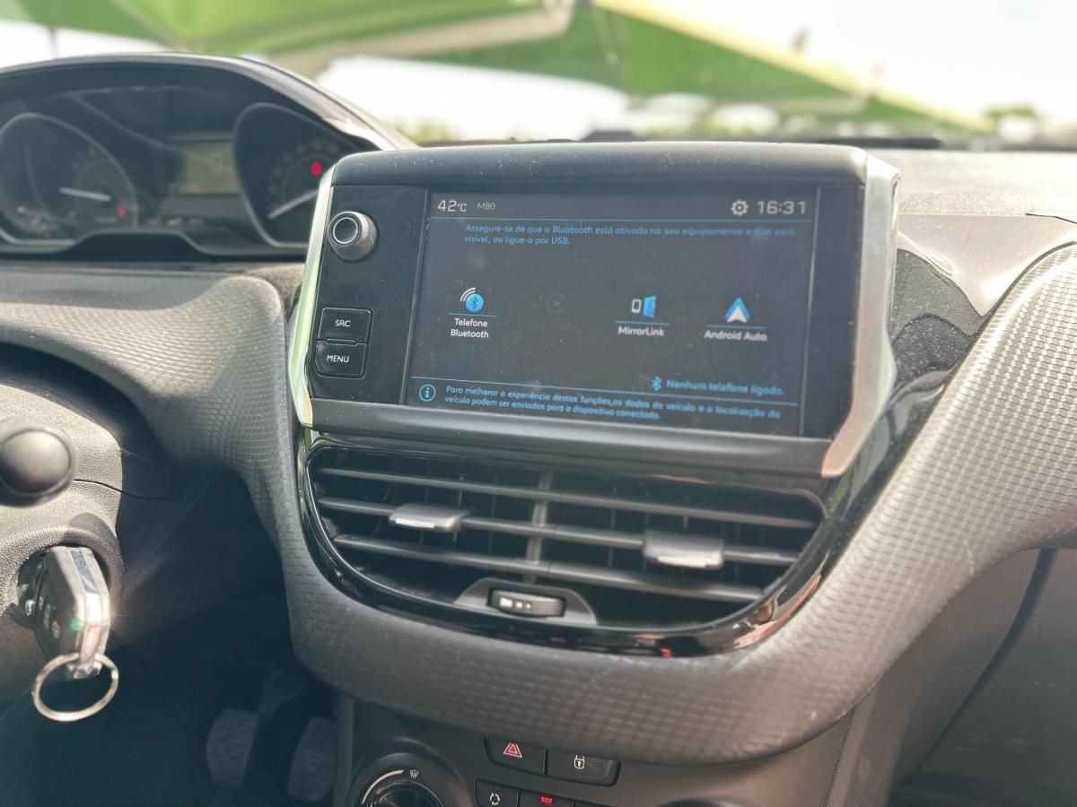 peugeot-2008-2019-gasolina-1199cc