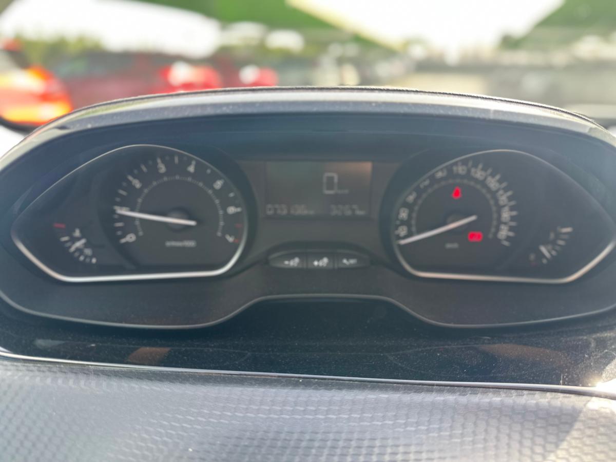 peugeot-2008-2019-gasolina-1199cc