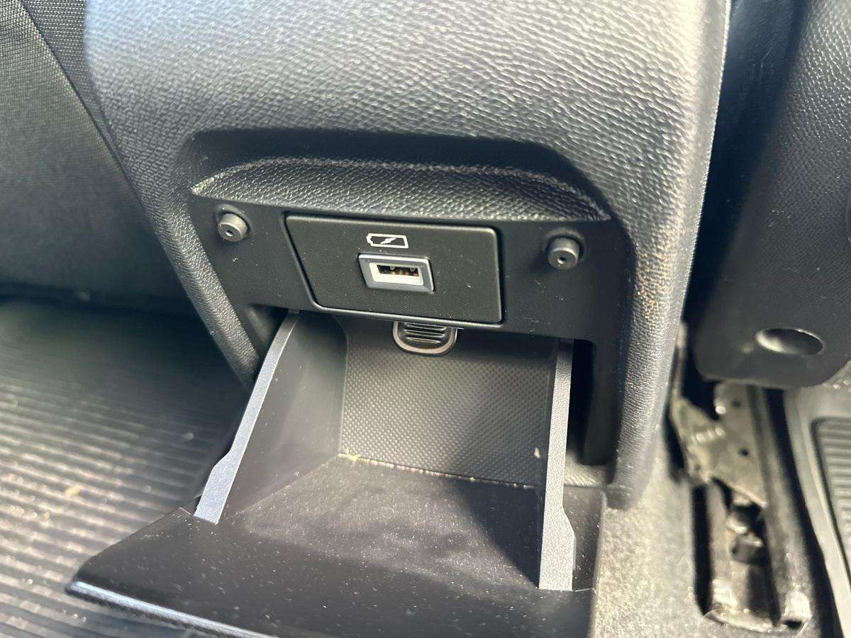peugeot-308-sw-2020-diesel-1499cc