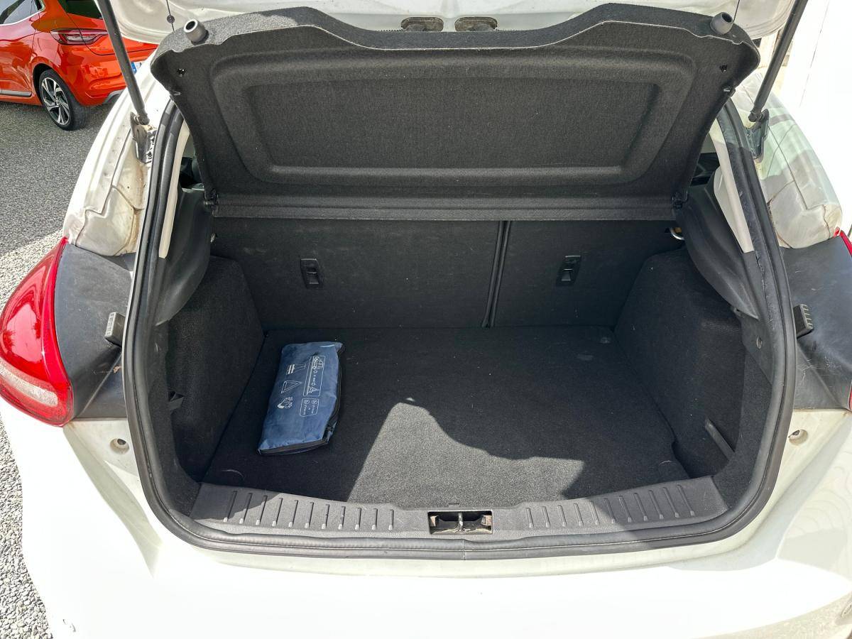 ford-focus-2015-diesel-1499cc