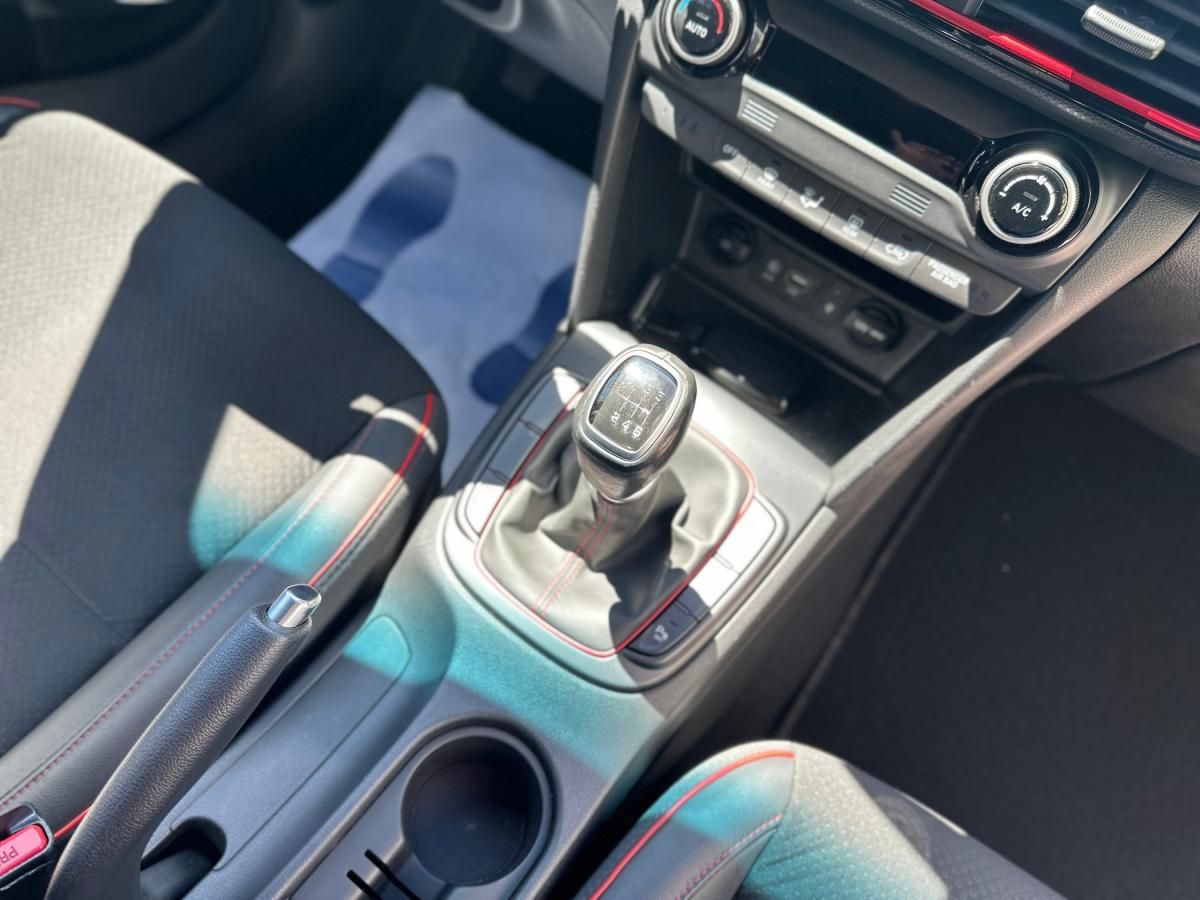 hyundai-kauai-2019-gasolina-998cc