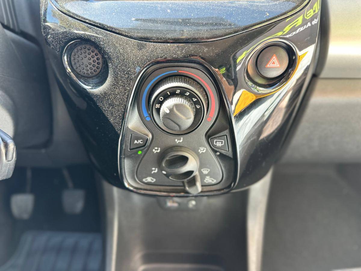 peugeot-108-2016-gasolina-1199cc