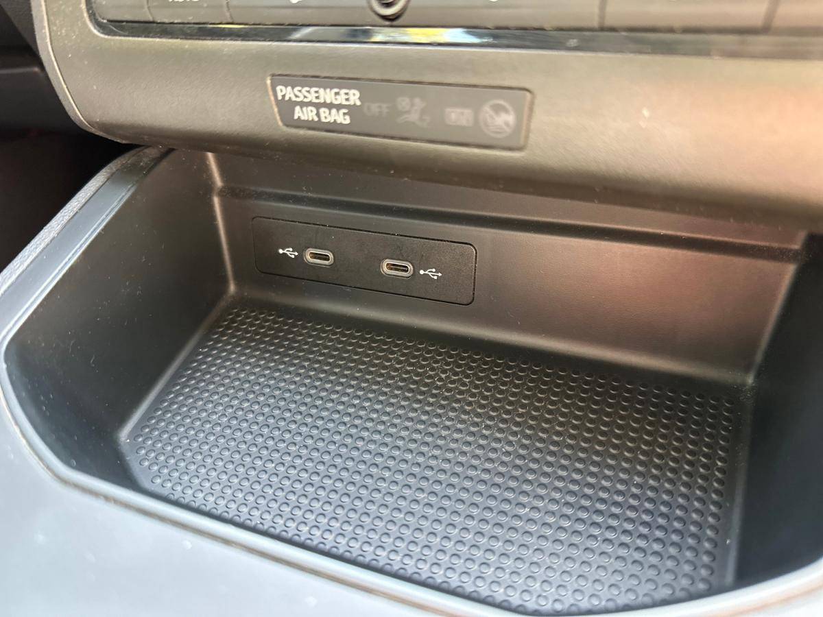 seat-ibiza-2023-gasolina-999cc