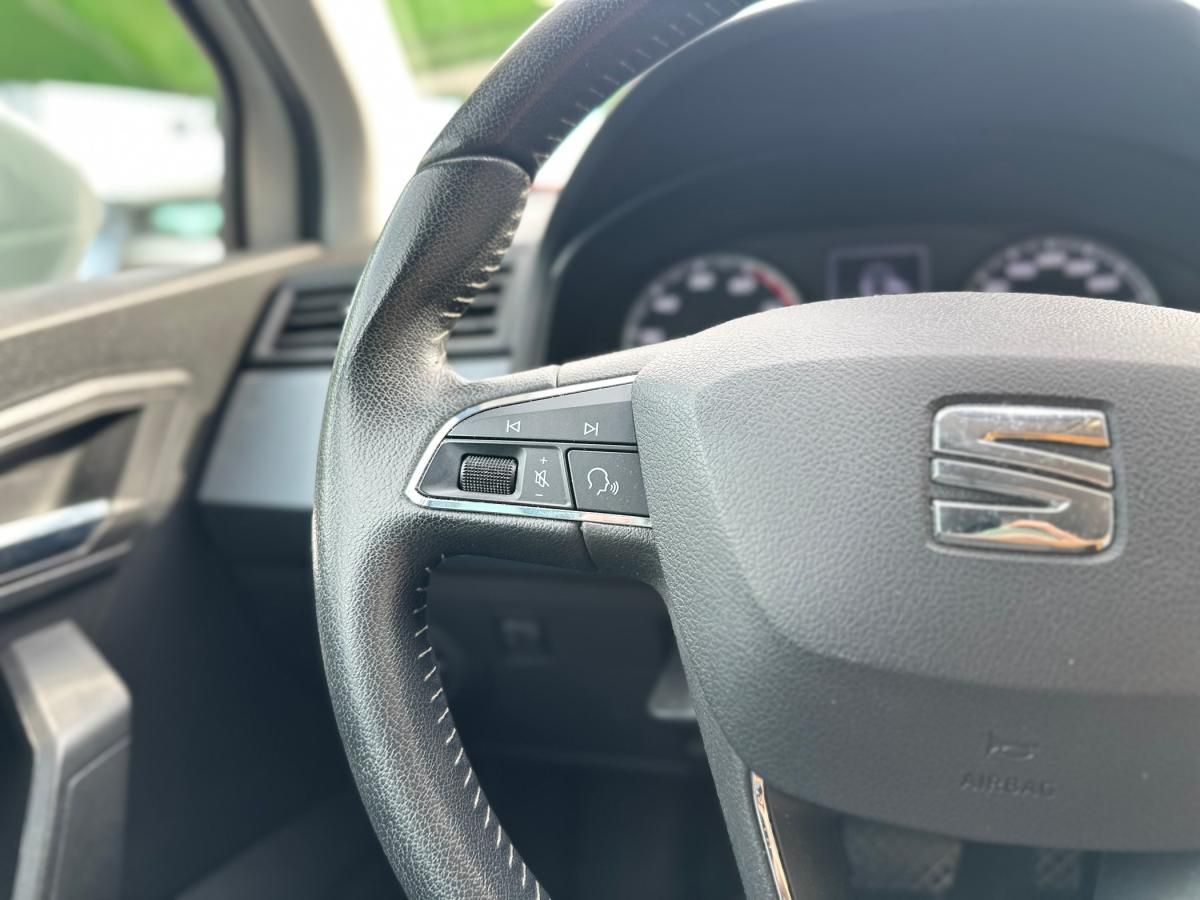 seat-arona-2021-gasolina-999cc