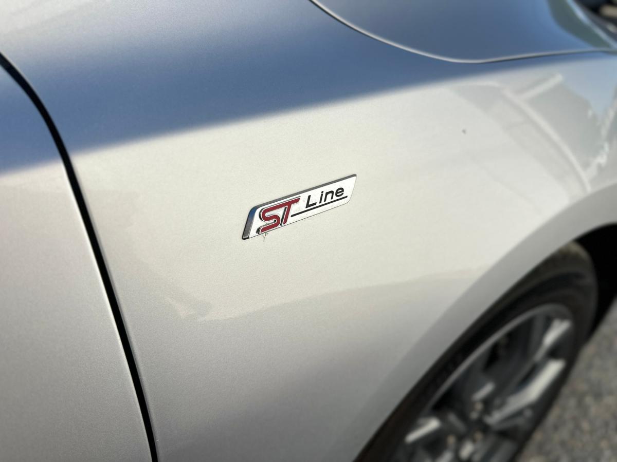 ford-focus-2023-gasolina-998cc