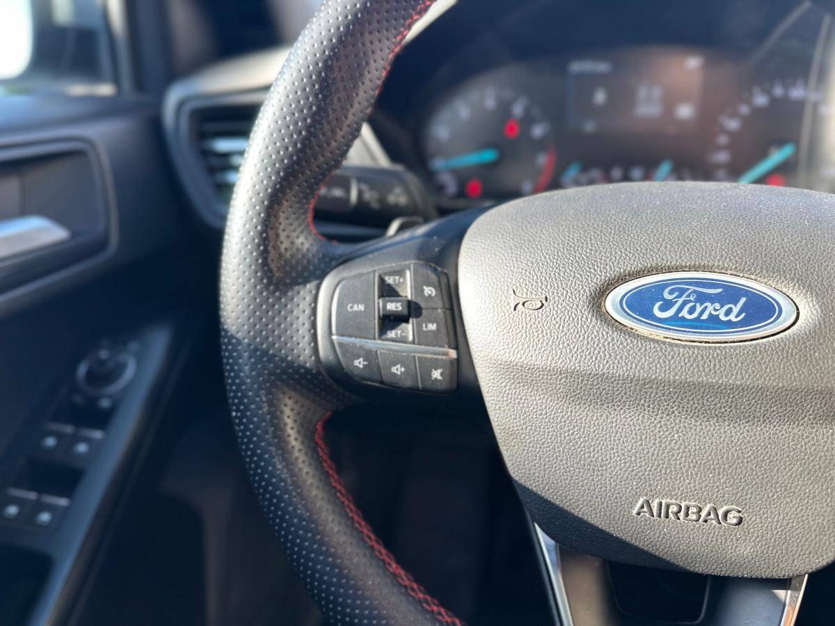 ford-focus-2023-gasolina-998cc