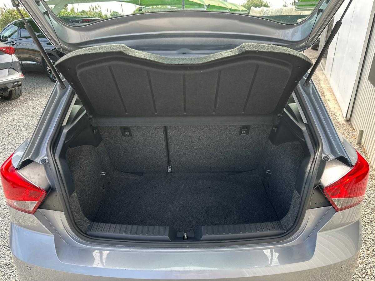 seat-ibiza-2023-gasolina-999cc