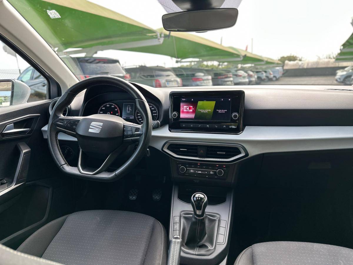 seat-ibiza-2023-gasolina-999cc