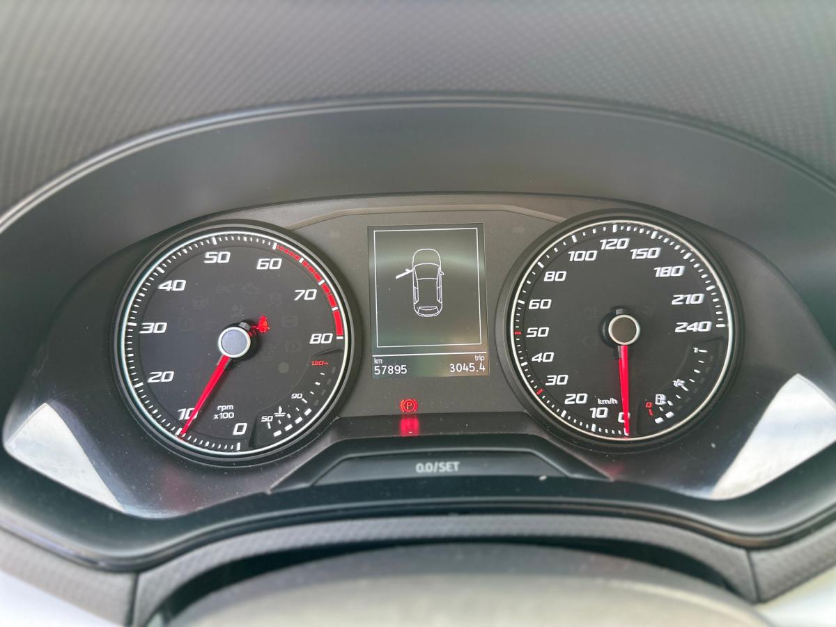 seat-ibiza-2023-gasolina-999cc