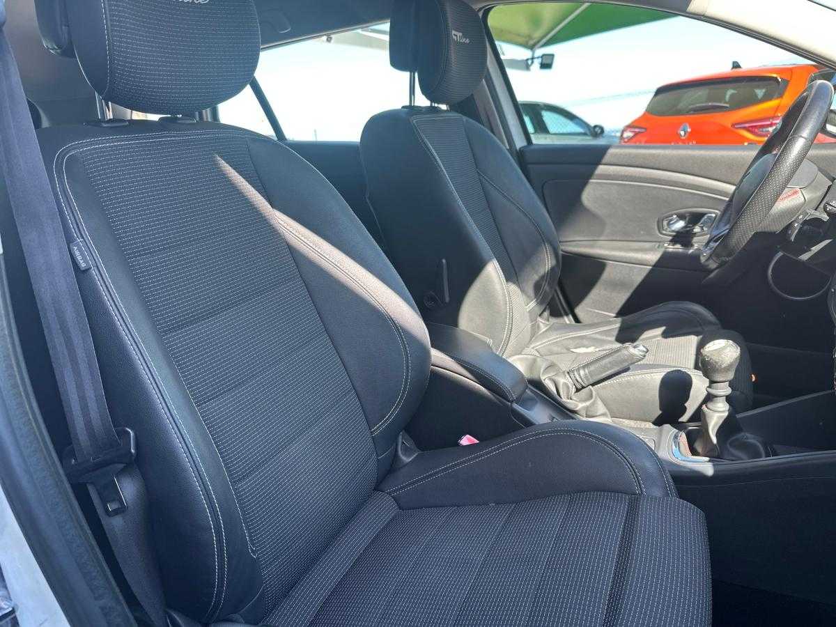 renault-megane-sport-tourer-2012-diesel-1461cc