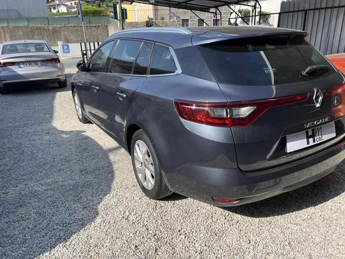 renault-megane-sport-tourer-2019-diesel-1461cc
