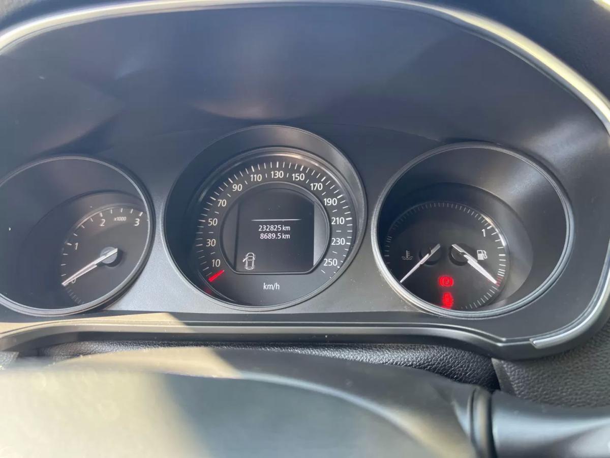 renault-megane-sport-tourer-2019-diesel-1461cc