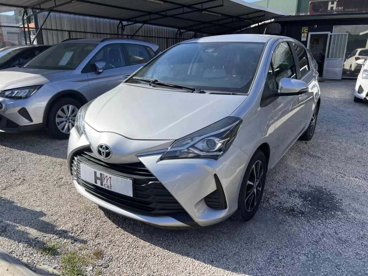 toyota-yaris-2020-gasolina-998cc