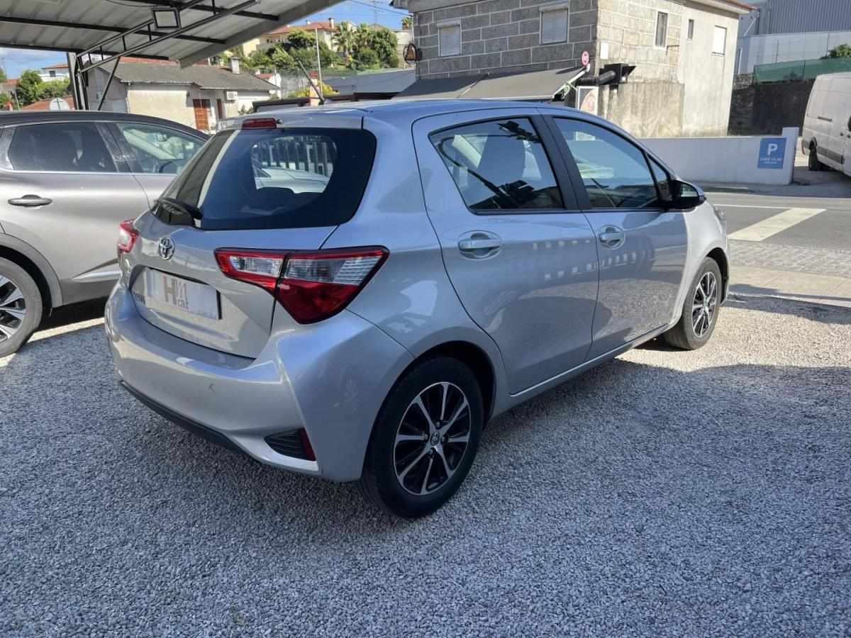 toyota-yaris-2020-gasolina-998cc