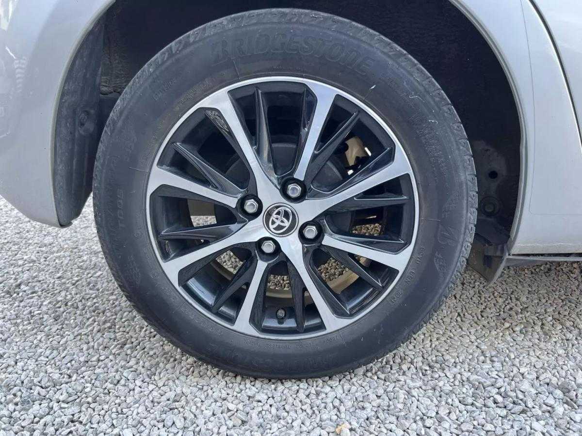toyota-yaris-2020-gasolina-998cc