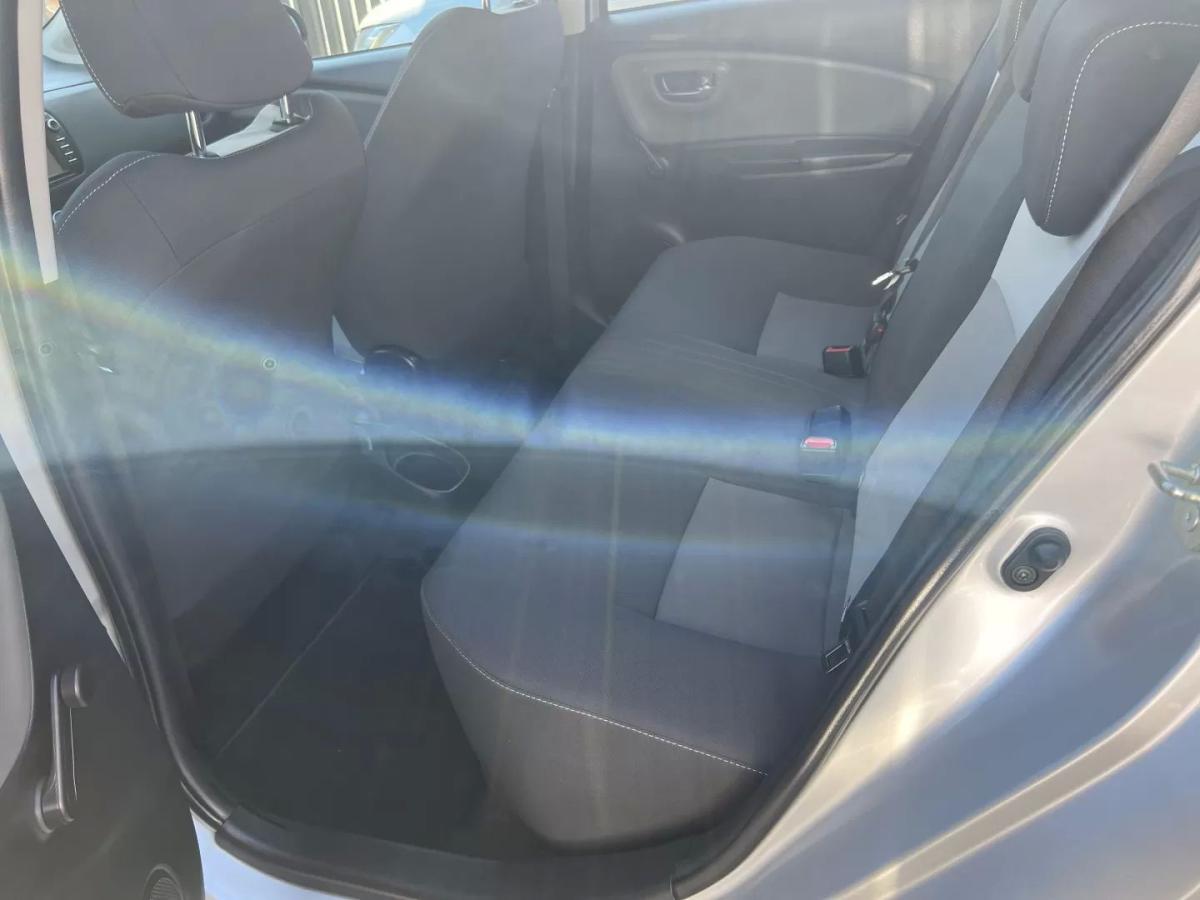 toyota-yaris-2020-gasolina-998cc