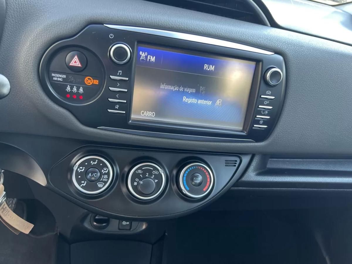 toyota-yaris-2020-gasolina-998cc