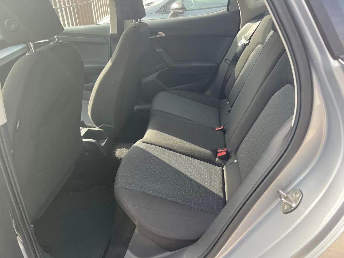 seat-arona-2023-gasolina-999cc